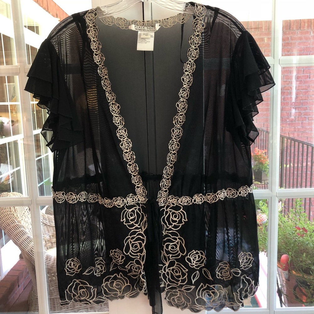 Black embroidered ruffle sleeve coverlet